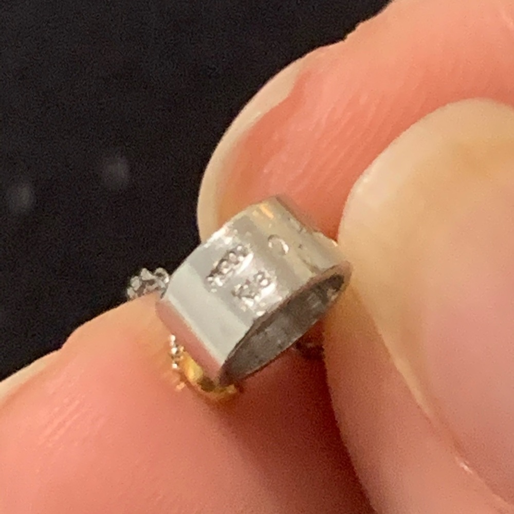 Diamond Necklce - Picture 4 of 12